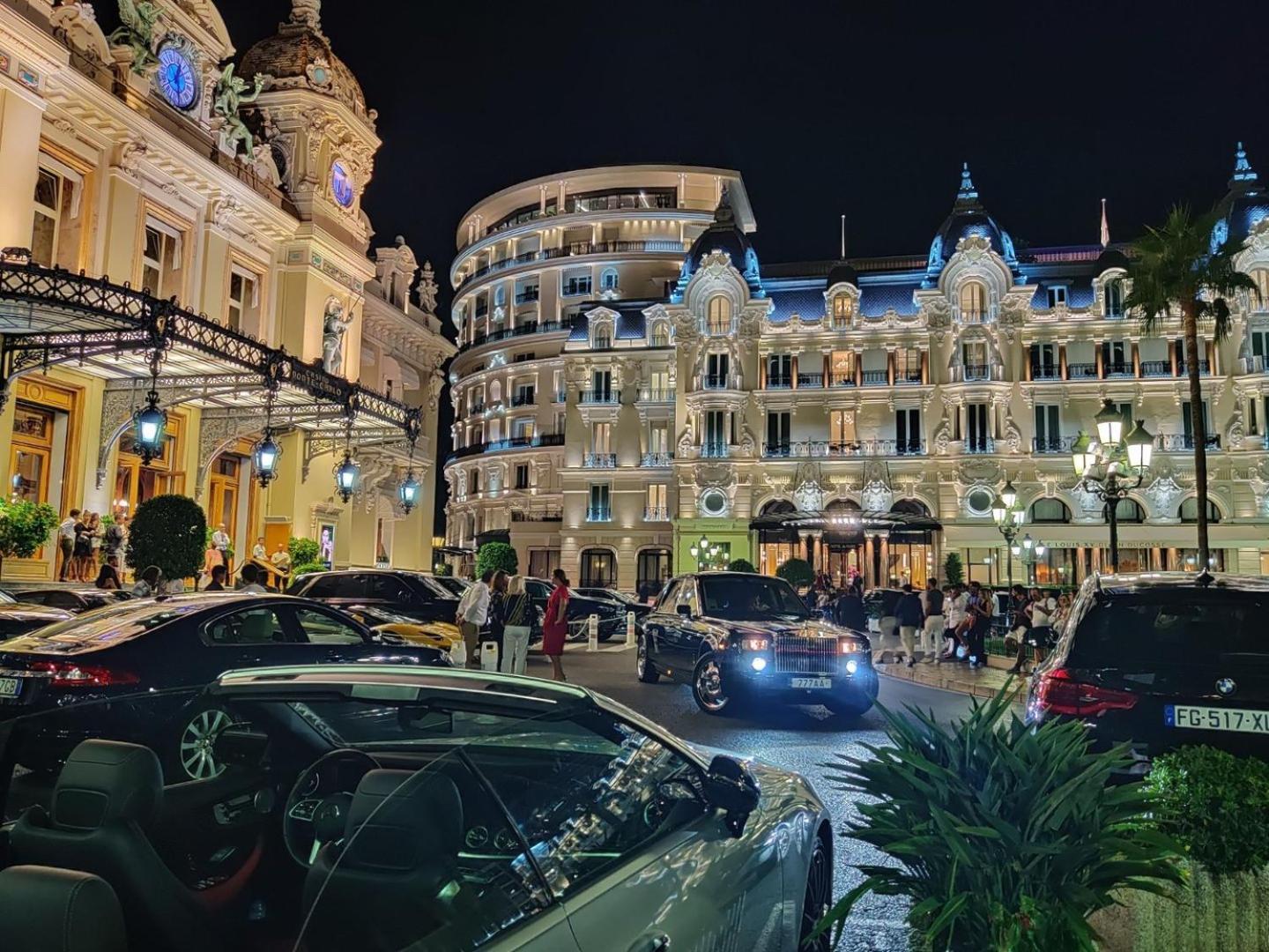 Le Coq Albert II - Monaco Border - Wifi Beausoleil Kültér fotó